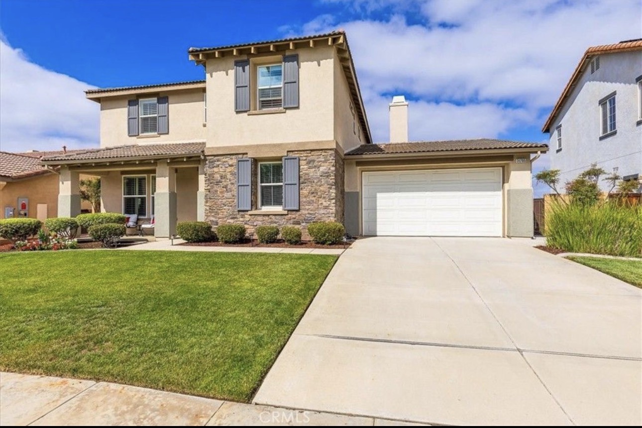 Property main image