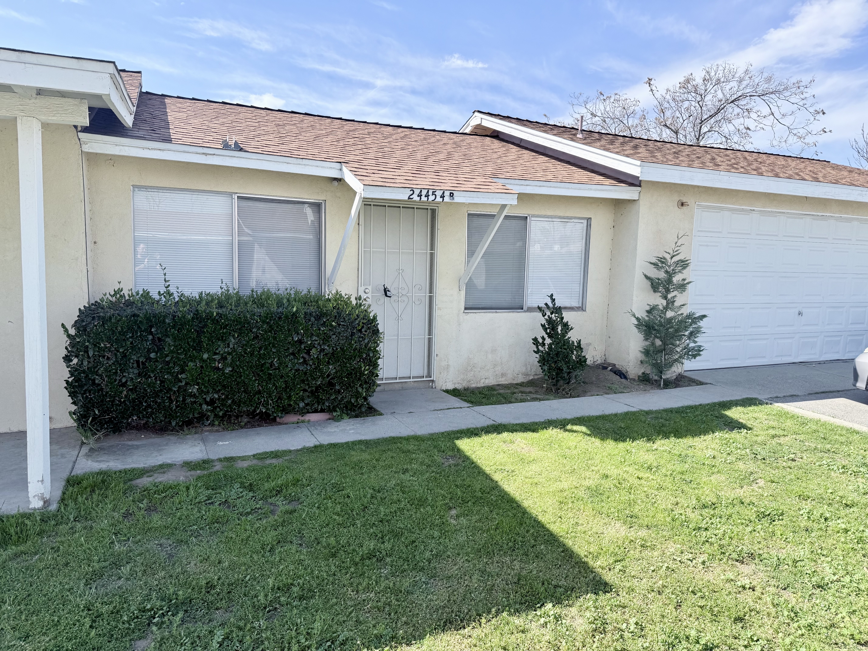 24454 Myers Avenue #B